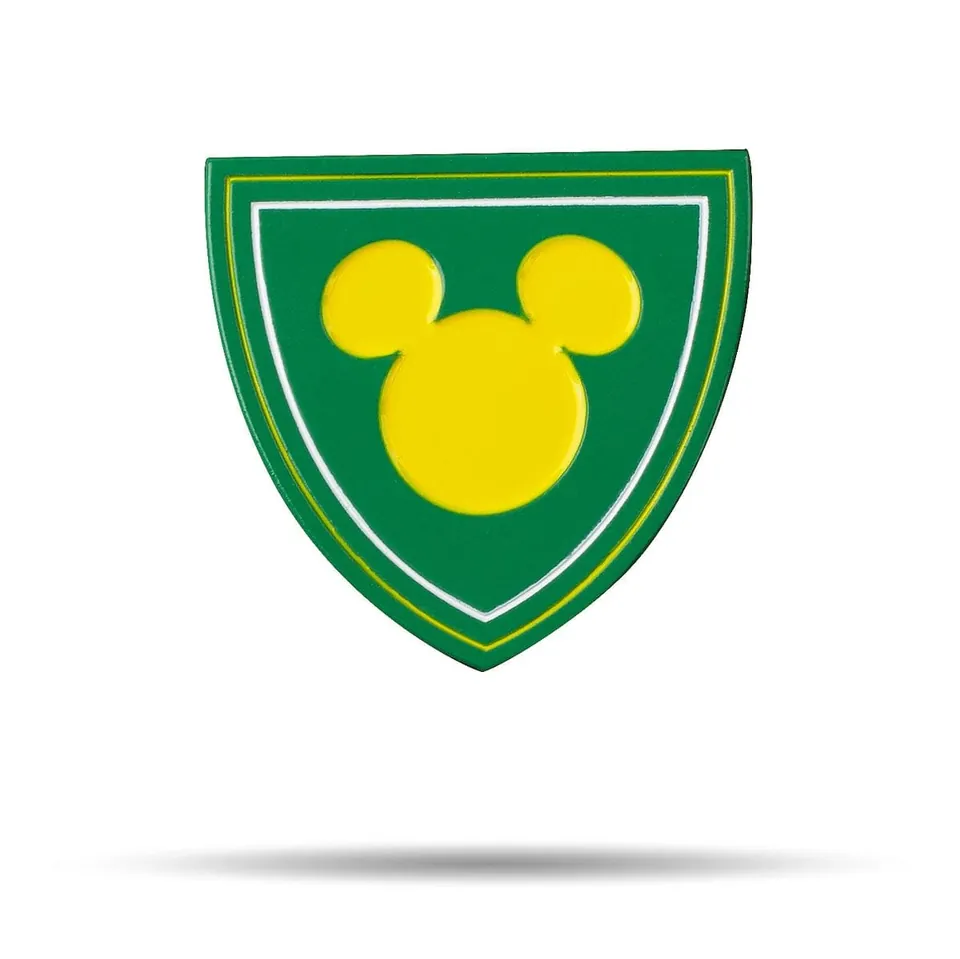 Mickey Country Club crest ball marker